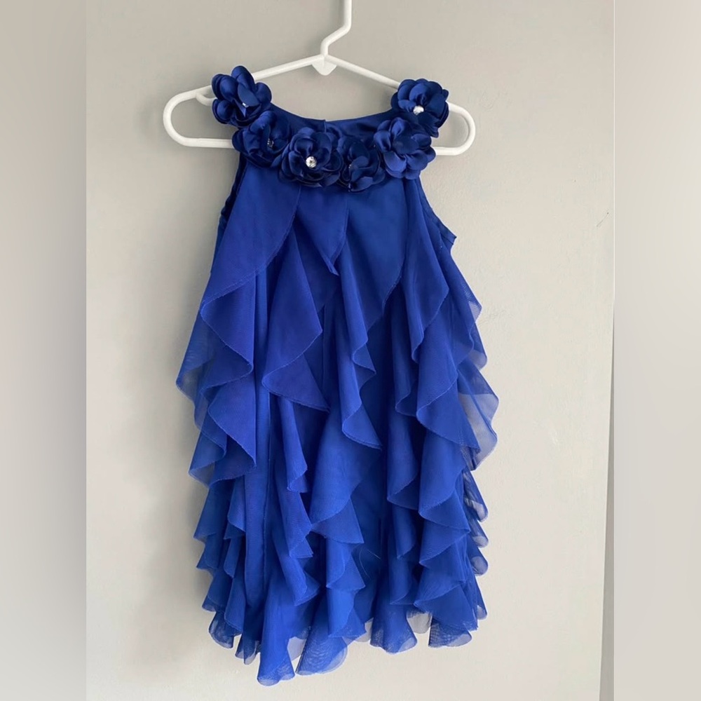 Blue toddler size 4 chiffon navy dress with flowers￼